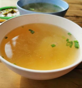 Magien bag en god bouillon
